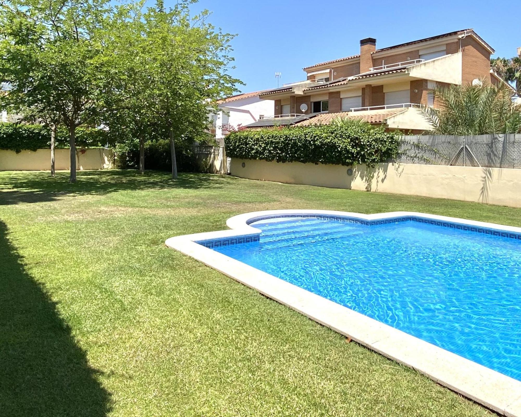 סנט פר דה ריבס Villa Isabel Sitges, Rocamar מראה חיצוני תמונה